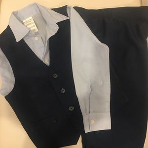 Van Heusen little boys 3 piece suit